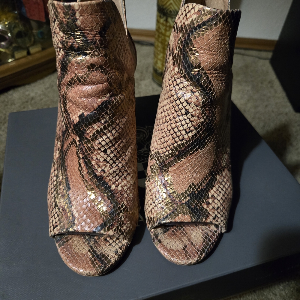 Vince Camuto Brown and Tan Snake Print Heels